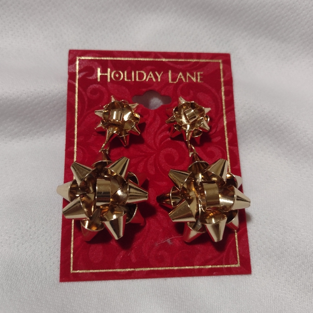 Holiday Lane Bow Earrings